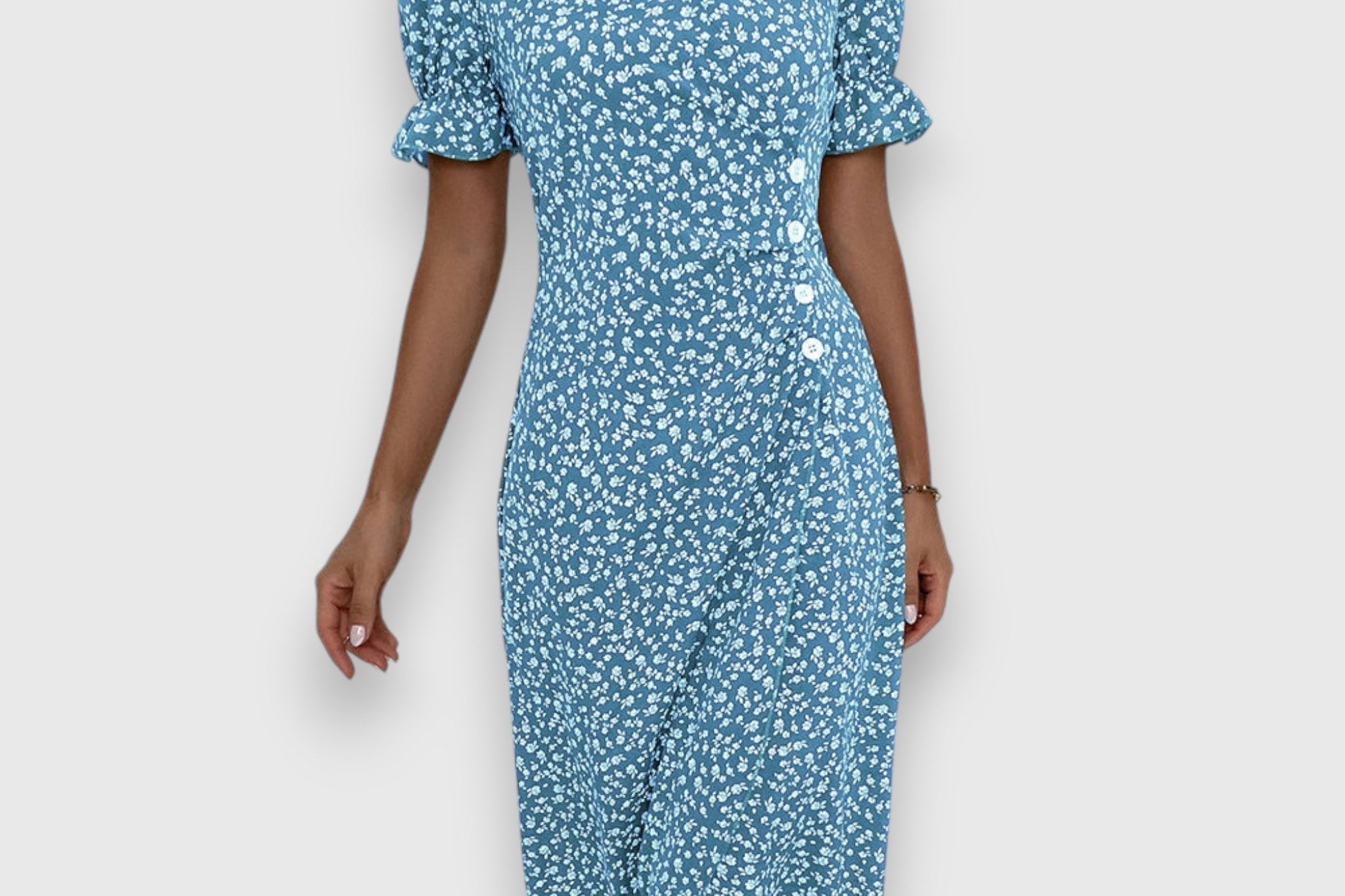 Tessina – Elegant Floral Dress
