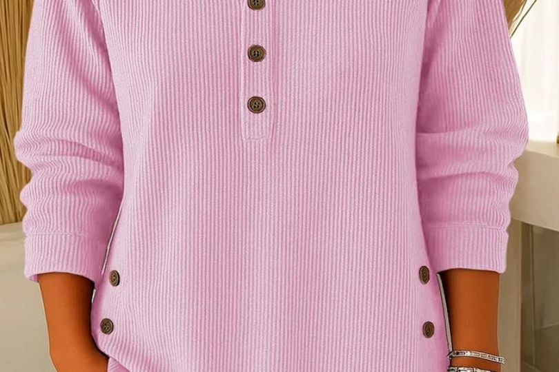 Myven | Classic Crew-neck Top