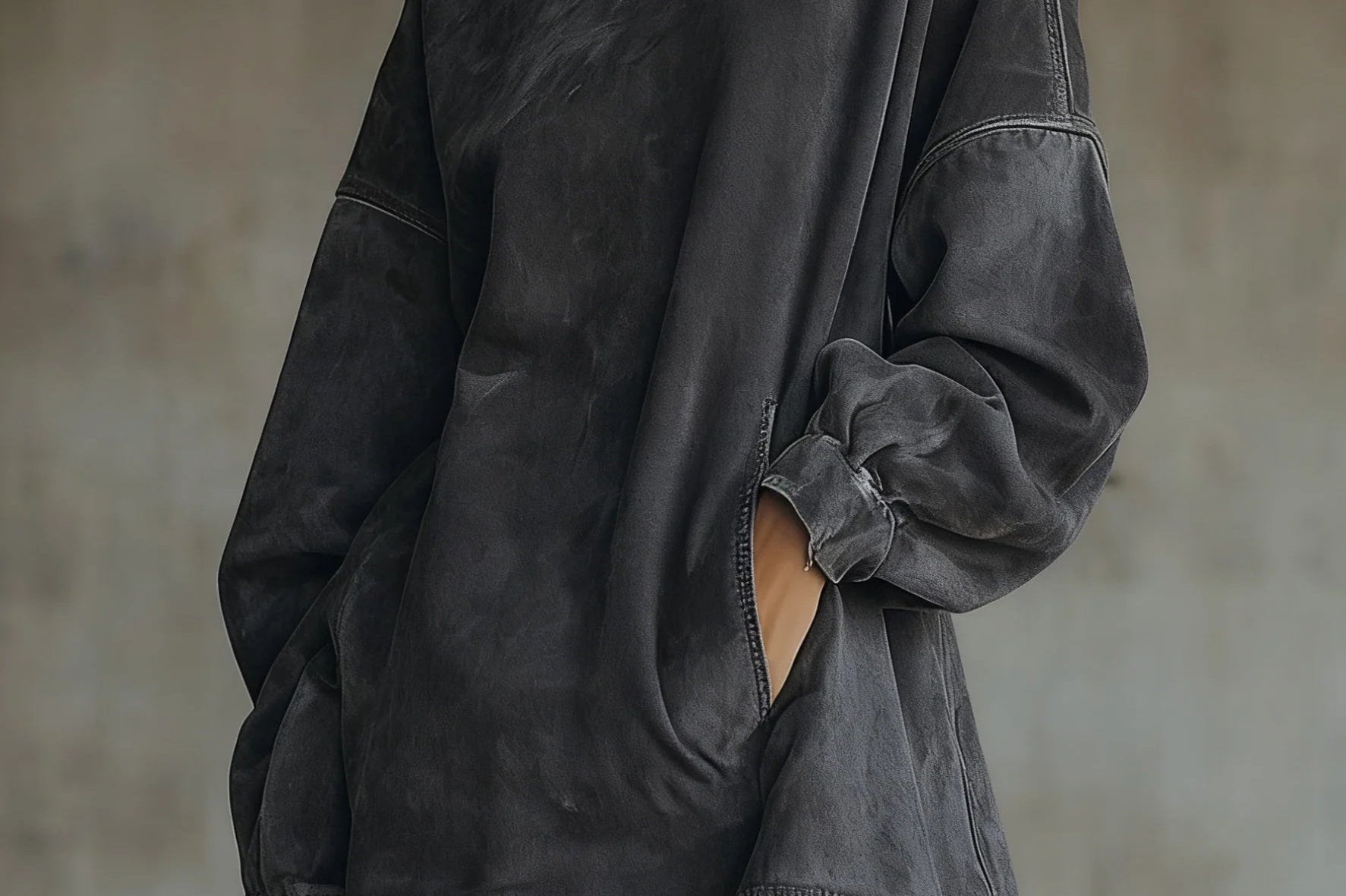 Virela | Long Sleeved Mini Dress