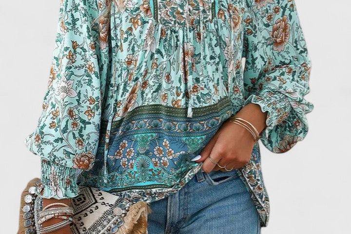 Renazianne | Elegant Top