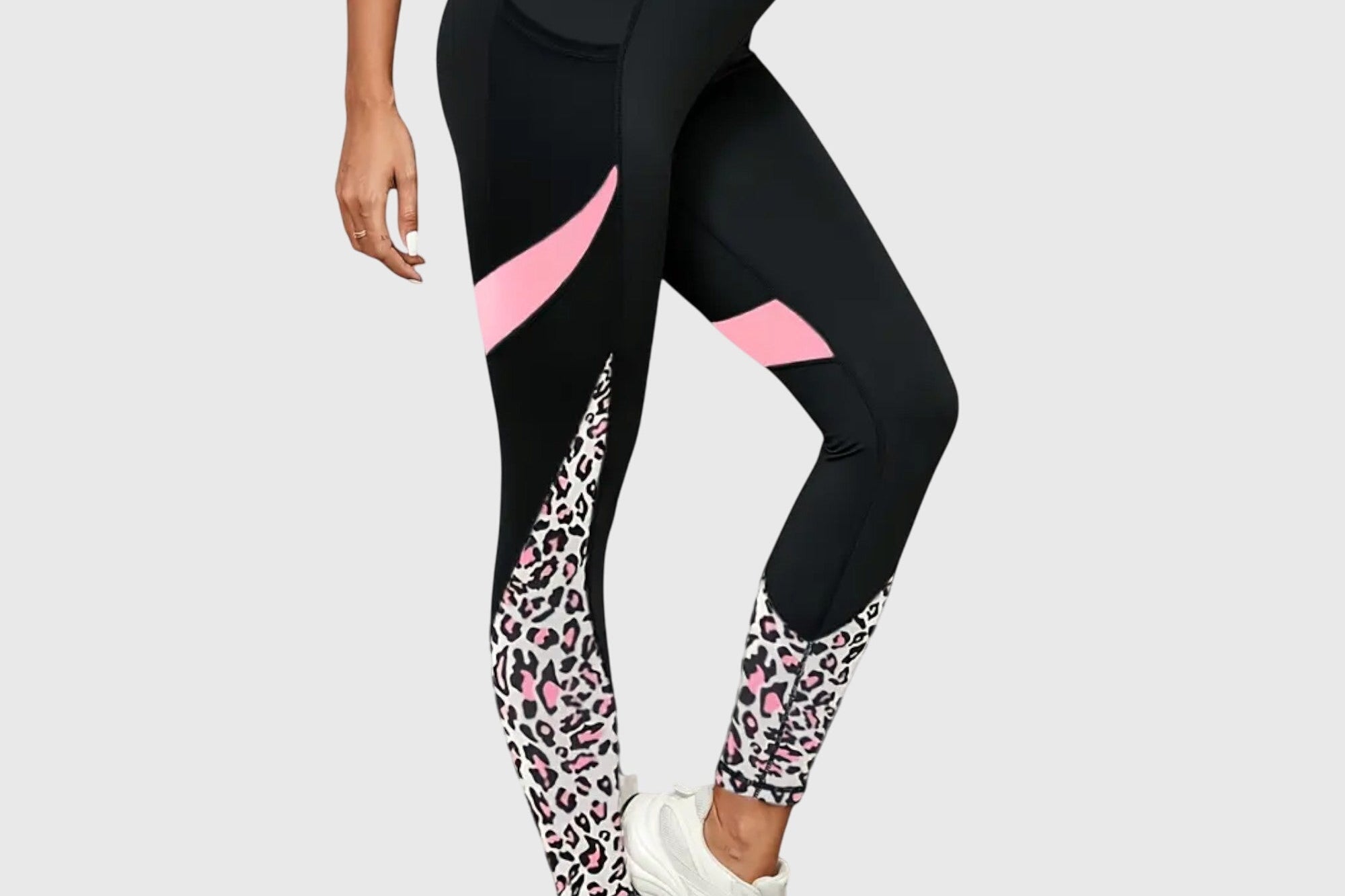 High-Waisted Leopard Print Training Pants